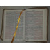 Biblia - format mediu [copertă aurie, margini albe, fermoar]