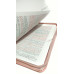 Biblia - format mediu [copertă din piele roz deschis, margini albe, fermoar]